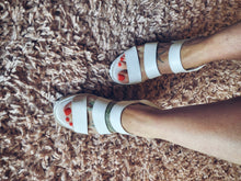 Load image into Gallery viewer, Clueless White Platform Sandal
