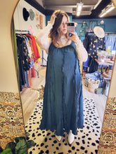Load image into Gallery viewer, Lucky Lady Flowy Maxi
