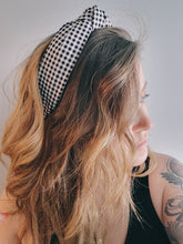 Load image into Gallery viewer, B/W Gingham Headband
