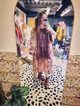 Load image into Gallery viewer, Daydreamer Paisley Kimono
