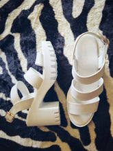 Load image into Gallery viewer, Clueless White Platform Sandal
