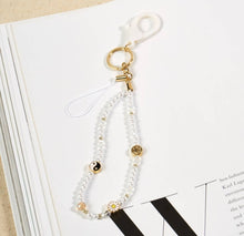 Load image into Gallery viewer, Bougie Keychain/Phone Lanyard: Pearls

