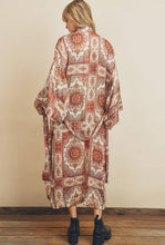 Load image into Gallery viewer, Daydreamer Paisley Kimono
