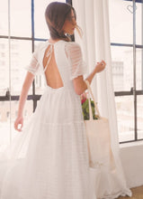 Load image into Gallery viewer, Lovely Darling Organza Midi

